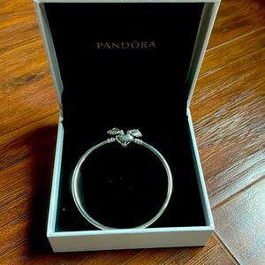 Pandora heart bracelet